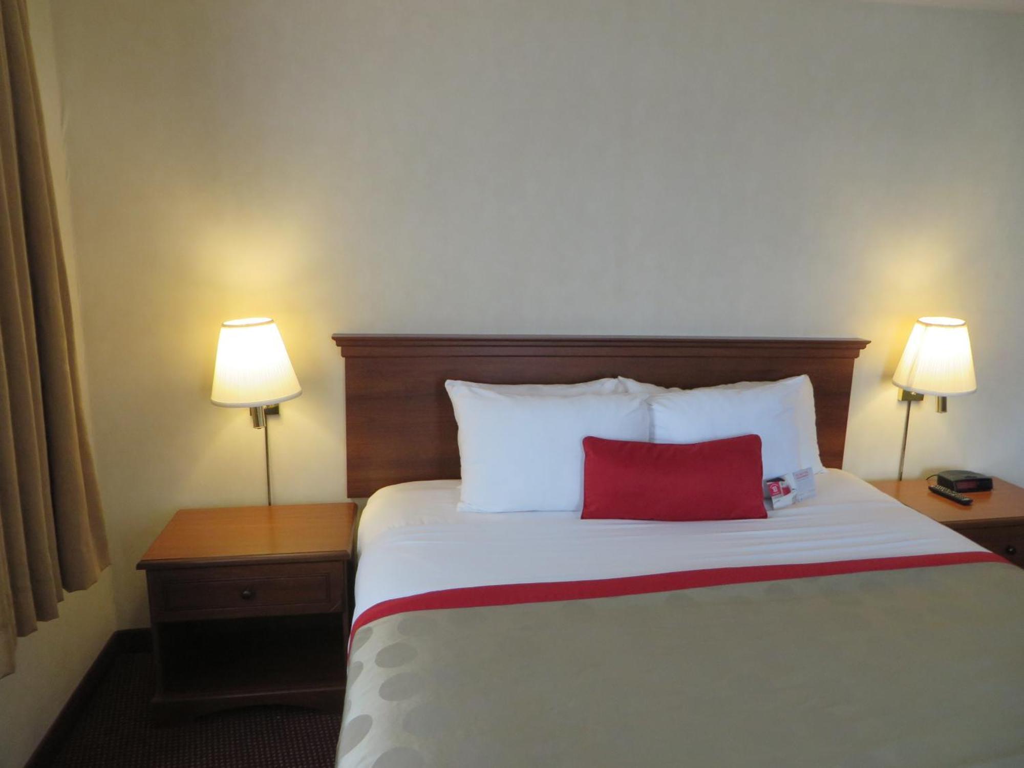 Ramada By Wyndham Hawthorne/Lax Hotel Cameră foto