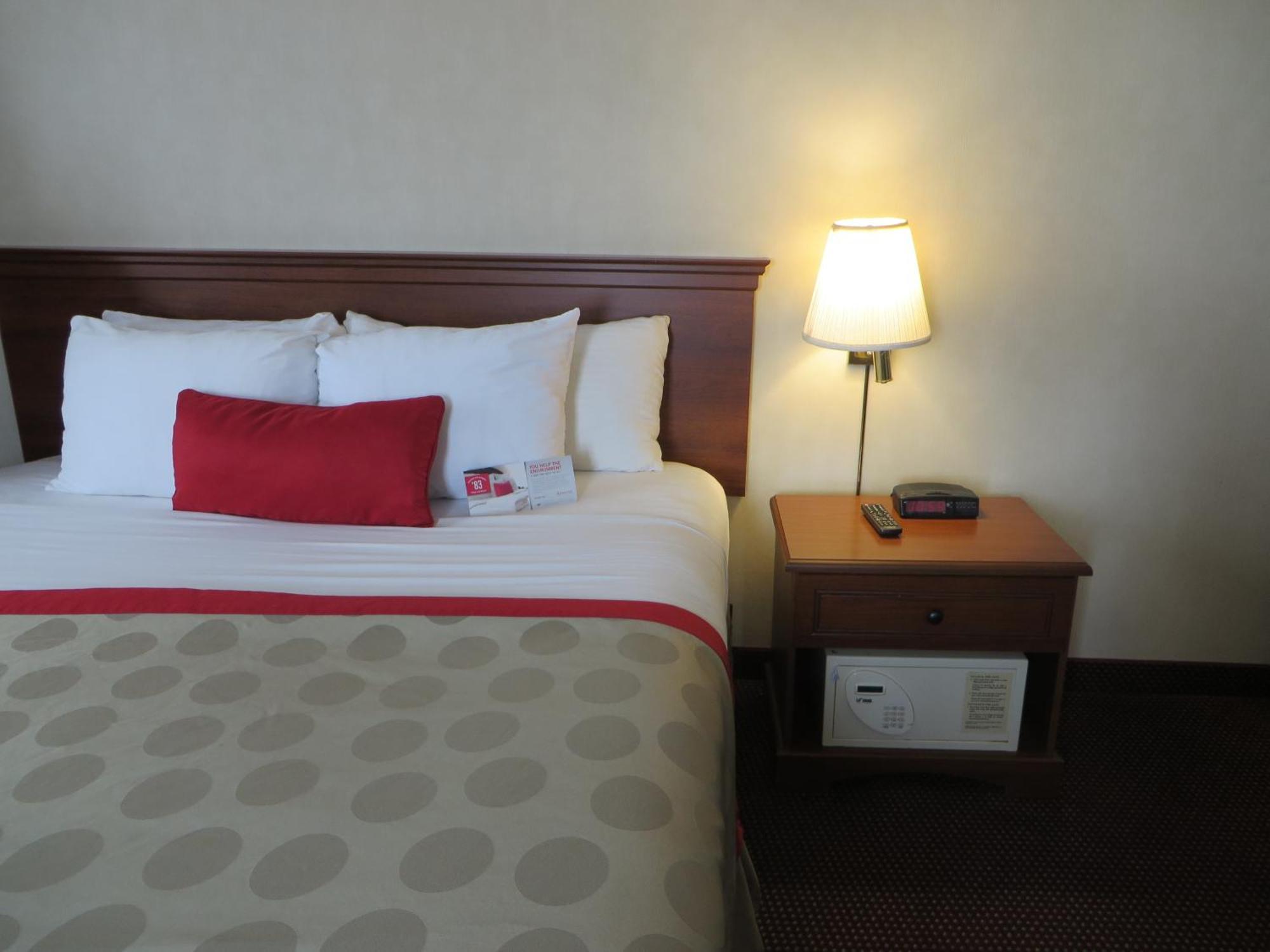 Ramada By Wyndham Hawthorne/Lax Hotel Cameră foto